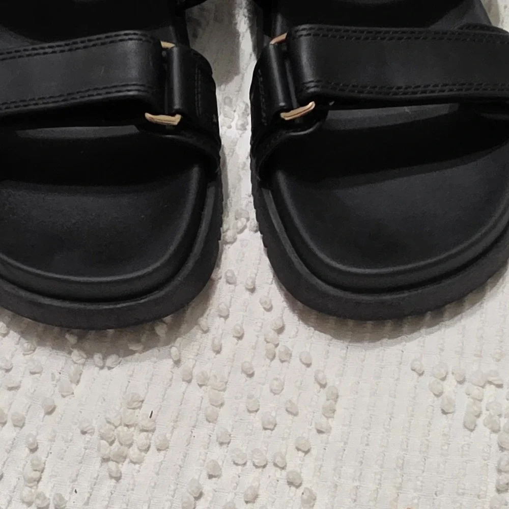 A New Day‎ Jonie Footbed Womens Sandals Comfort Style Versatile Size 7.5